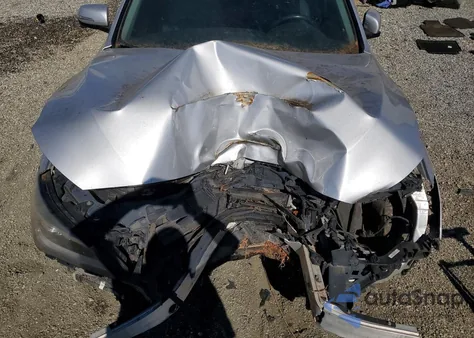 2016 Hyundai Genesis 3.8L z USA, uszkodzony, nr VIN KMHGN4JE4GU139595